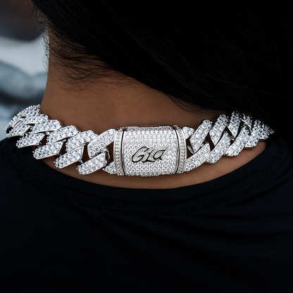 Diamond Prong Link Necklace in White Gold - 25mm