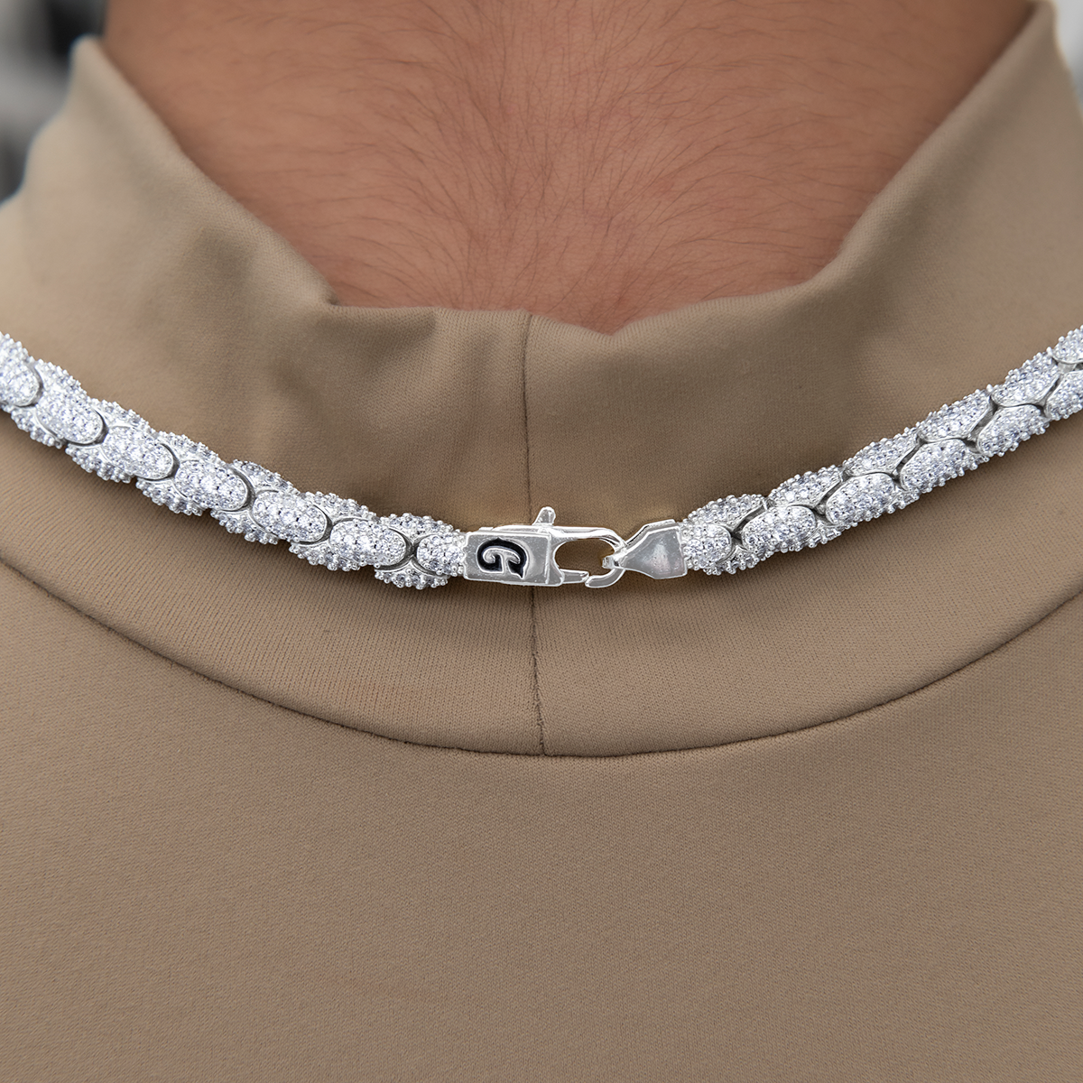 Diamond Pave Snake Link Necklace in White Gold-6mm