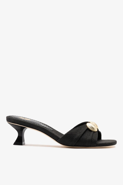 Coquile Mule Black Raffia