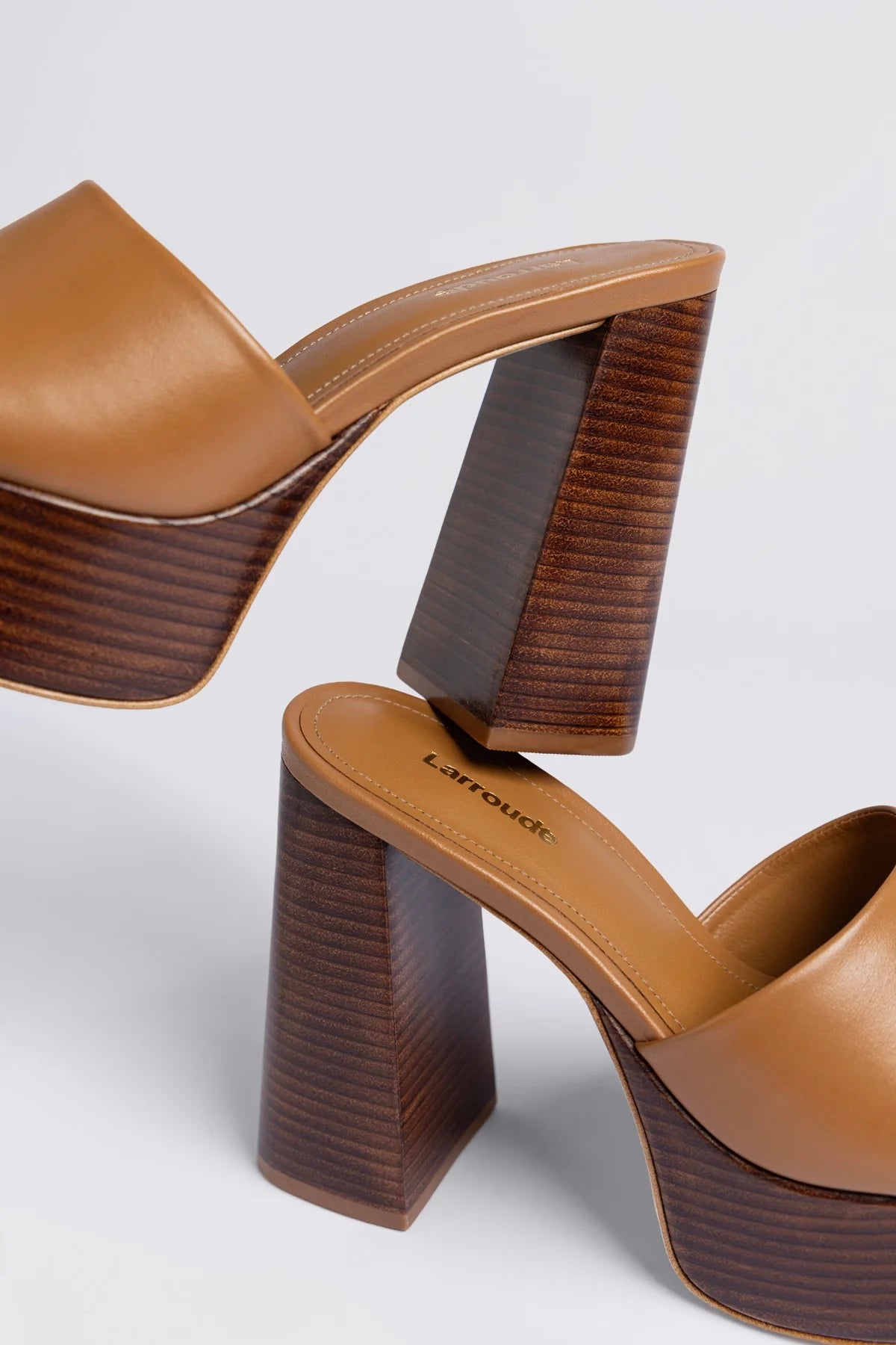 Dolly Mule Caramel Leather