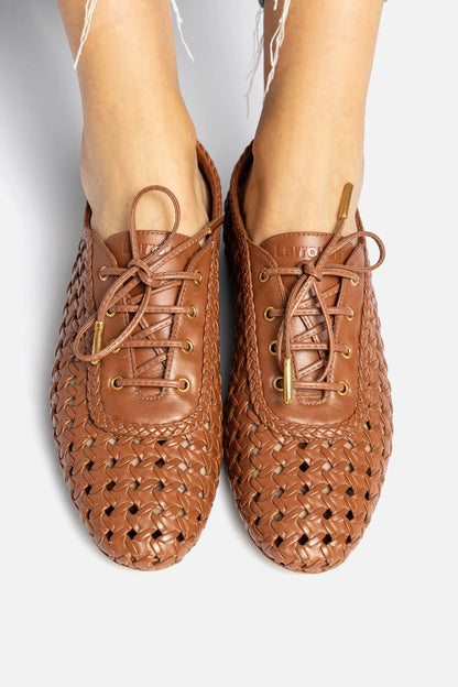 Liza Macrame Sneaker In Caramel Leather