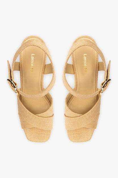 Cher Sandal In Beige Raffia