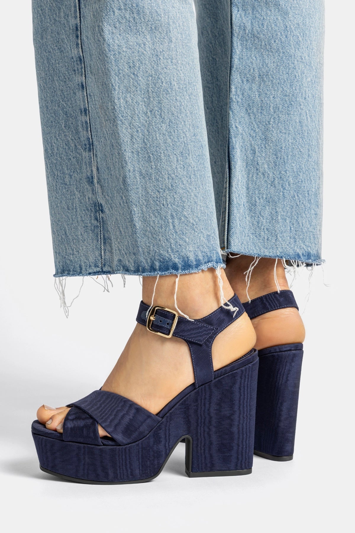 Cher Sandal In Indigo Leather