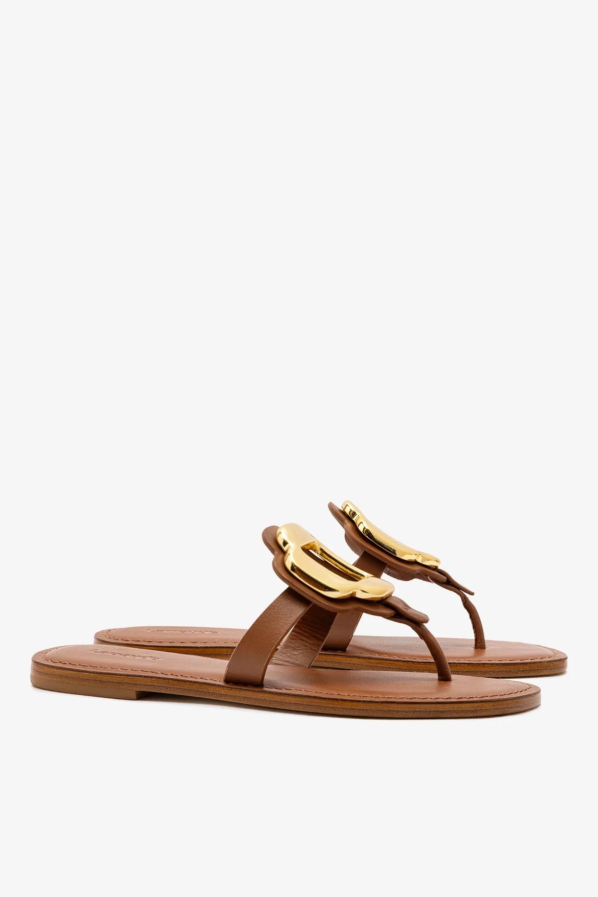 Margherita Thong Sandal in Caramel Leather and Gold Hardware