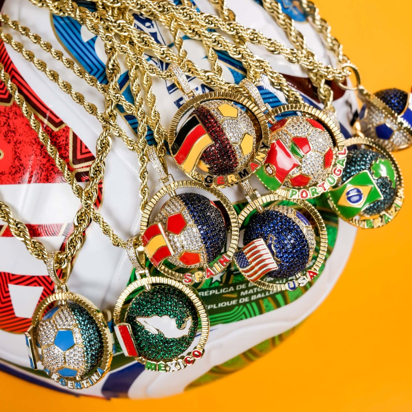 Diamond Mexico Spinning Globe Flag Pendant in Yellow Gold